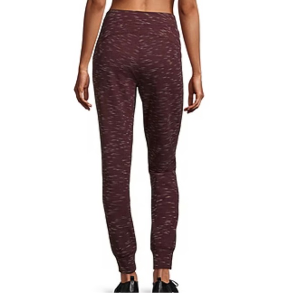 Xersion Women’s Bold Burgundy Mid Rise Moisture Wicking Jogger Pant Sizes L XL - Picture 2 of 10